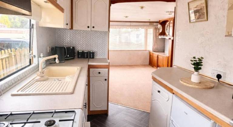 House with 2 rooms for 4 persons — photo 2