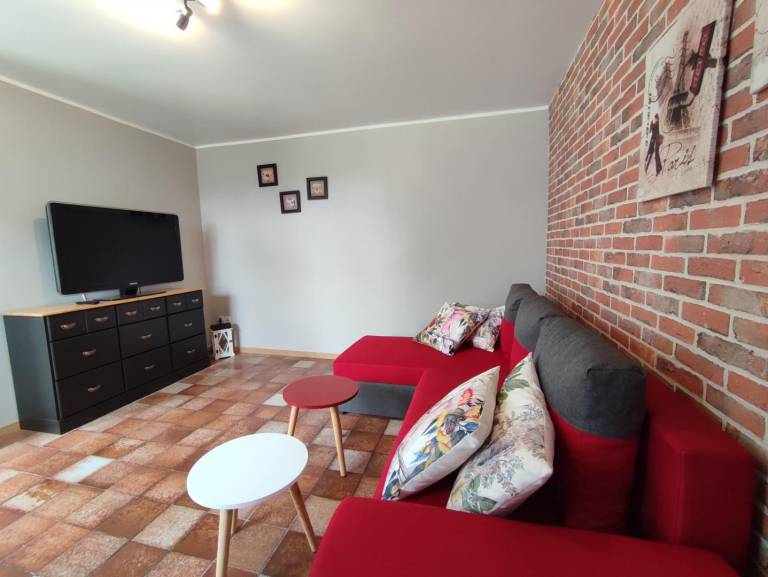 Beautiful gite with BBQ, patio & yard | Pet-friendly — photo 3