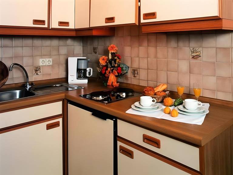 Serviced apartment with terrace & garden — photo 4