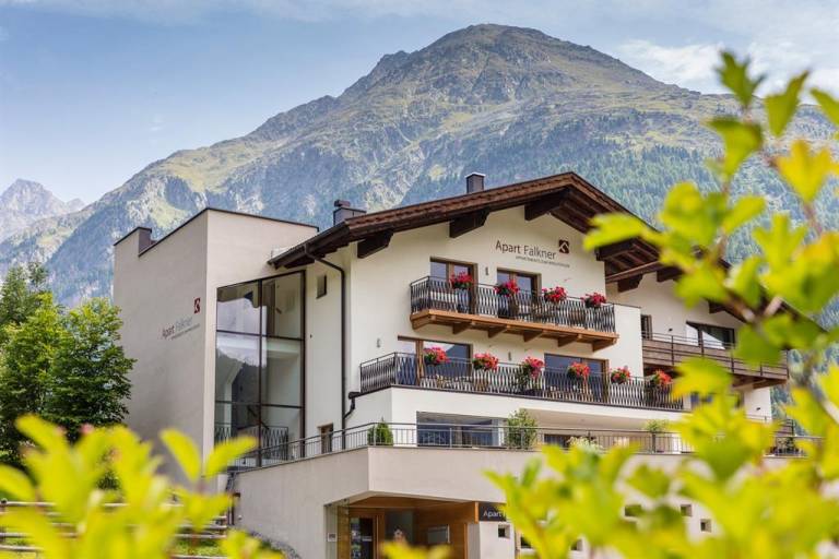 Ferienwohnung mit Hund in Sölden für max. 4 Personen