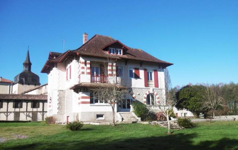 House  Magescq