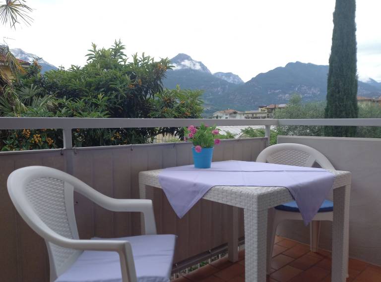 Apartment with 2 rooms for 5 persons — photo 3