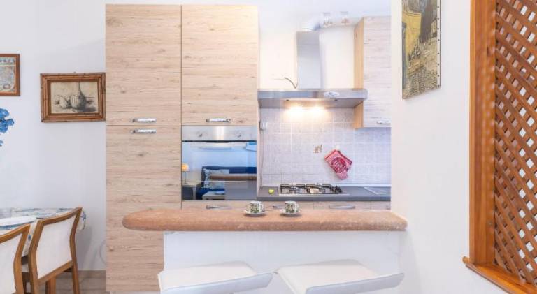 House with 2 rooms for 4 persons — photo 4