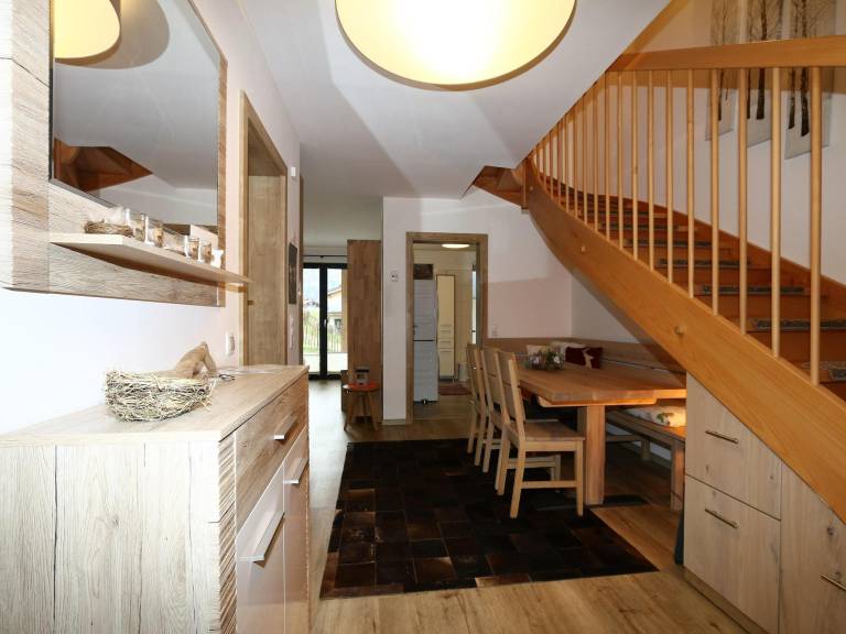 Chalet Alpenzauber mit beheiztem Pool, Inzell — photo 3