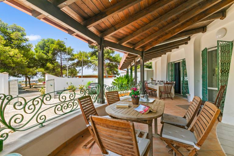 Fully equipped spacious house with barbeque & yard | Beach nearby | Pets are welcome — photo 3