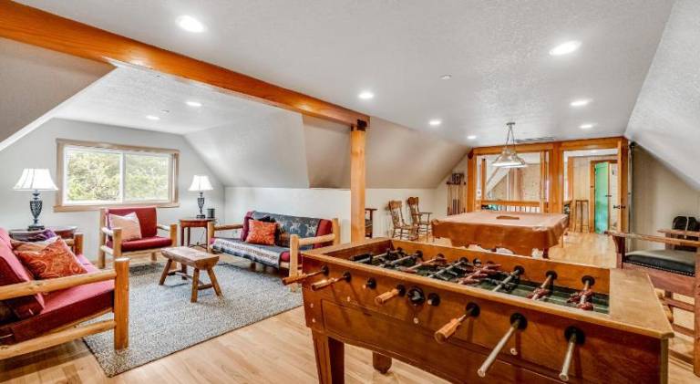 House with 5 rooms for 15 persons — photo 3