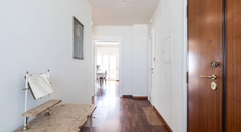 Rental apartment with 3 rooms for 7 persons — photo 2