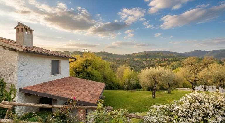 House with sauna & pool in Terni