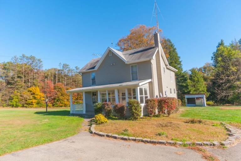 Farmhouse Farmington