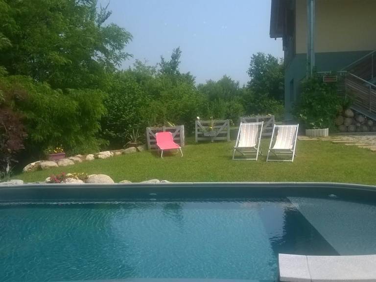 Apartment with terrace, garden & pool | Nature view in Garda