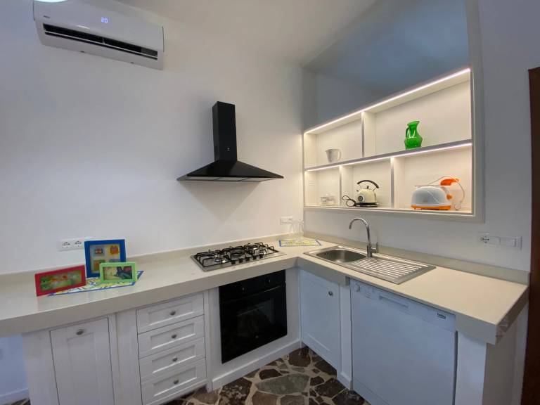 House with garden, patio & barbecue | Sea view — photo 4