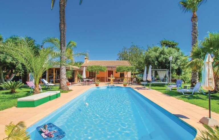 Casa  La Marina
