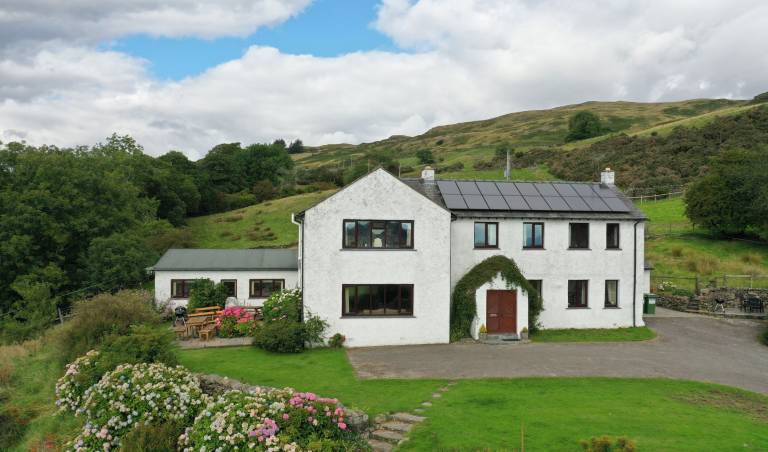 Cottage  Whitwell and Selside