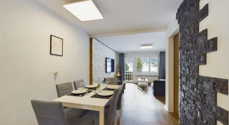 Rental apartment with 2 rooms for 6 persons — photo 4