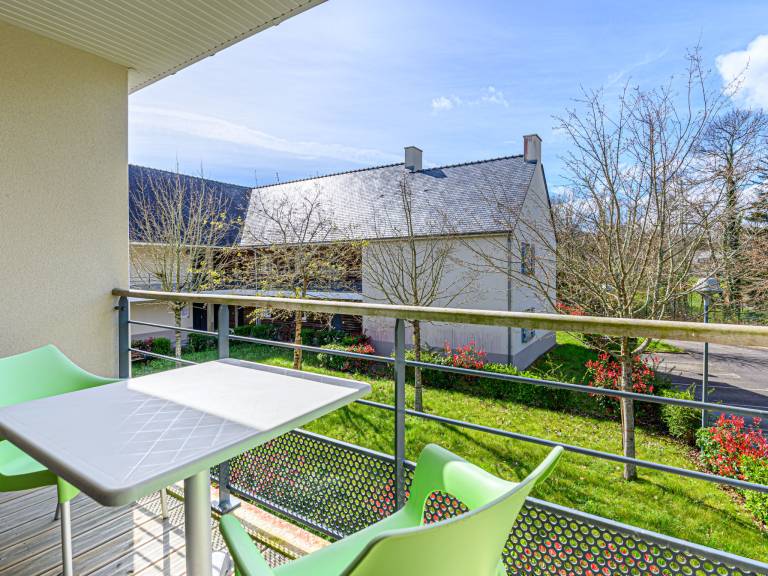 Holiday apartment with sauna & patio — photo 5