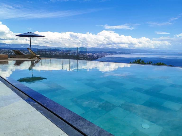 Villa with terrace, sauna & grill | Sea view in Opatija