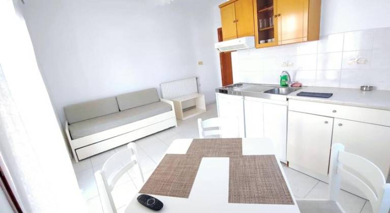 Captain Michalis Apartments - 750m from Kalamaki Beach — photo 5