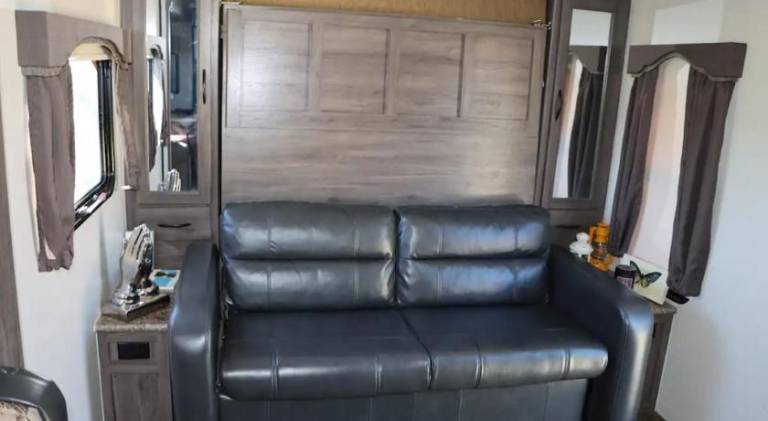 RV quiet place in the mountain — photo 2