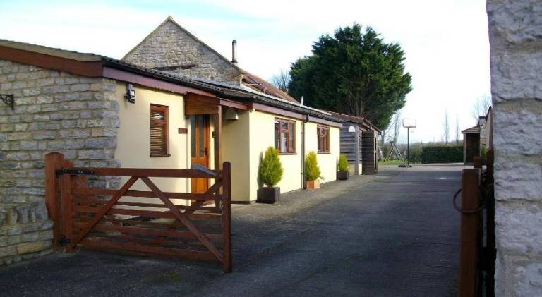 House  Barton Saint David