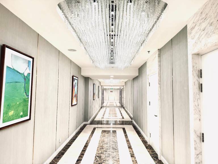 LANDMARK PLUS RESIDENCES LUXURY SUITE — photo 5