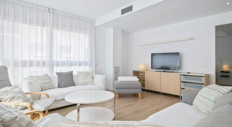 Rental apartment with 3 rooms for 6 persons — photo 2