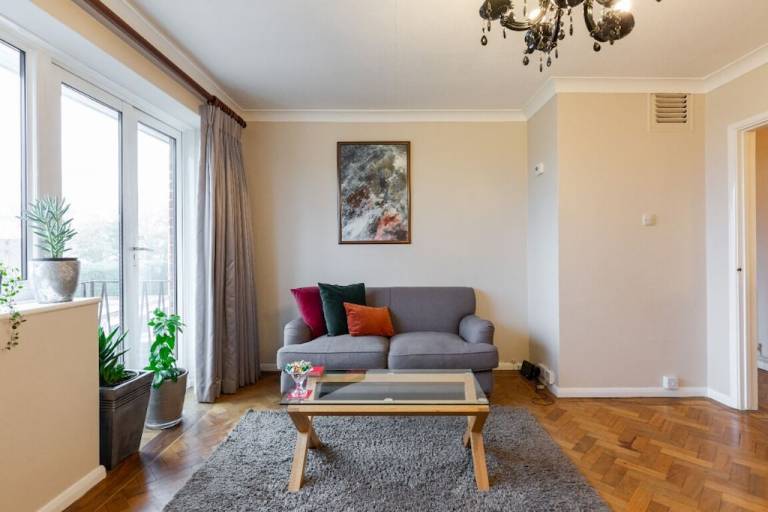 Apartment Farnham
