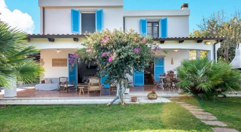 Villa with pool in Alghero
