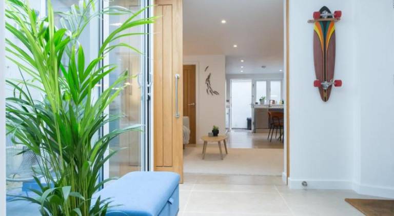 Fully equipped vacation home with terrace & yard | Pets are welcome — photo 3
