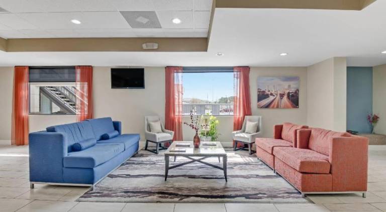 Quality Inn Dalton East — photo 4