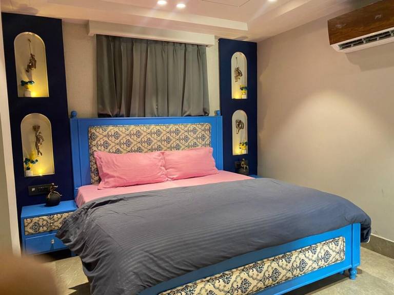 Vacation home with 1 room for 4 persons in Faridabad