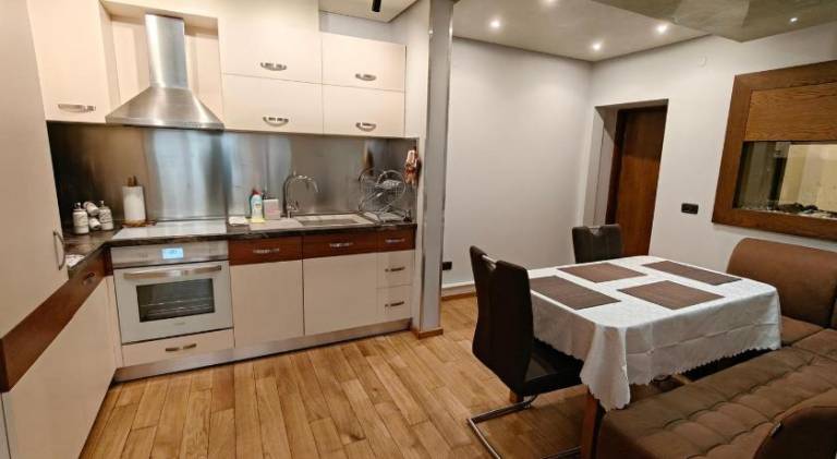 Chan Krum Apt with Sauna & Jacuzzi in City Center in Varna