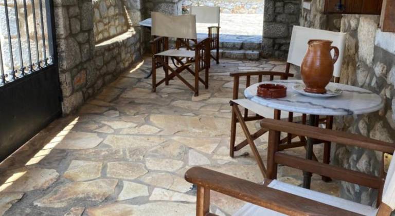 House with yard & patio | Good for workation | Pets are welcome — photo 4