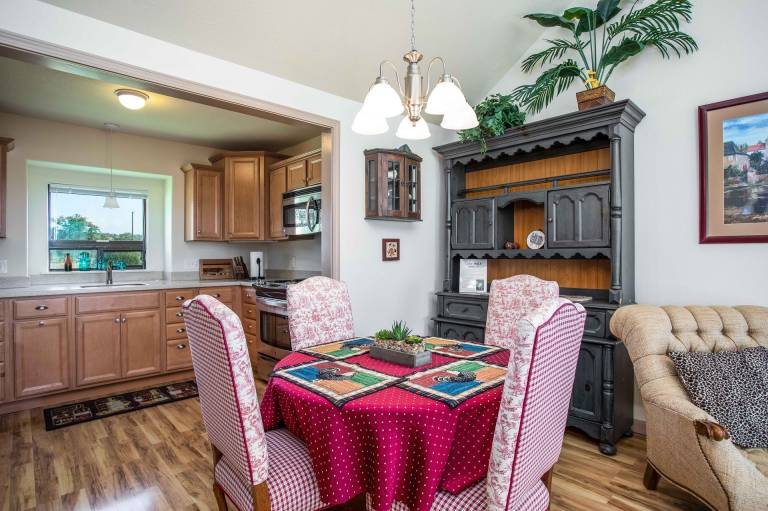 House with BBQ | Pets allowed — photo 4