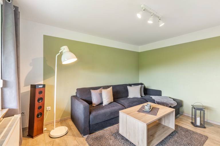 Apartment with garden, patio & barbecue — photo 4