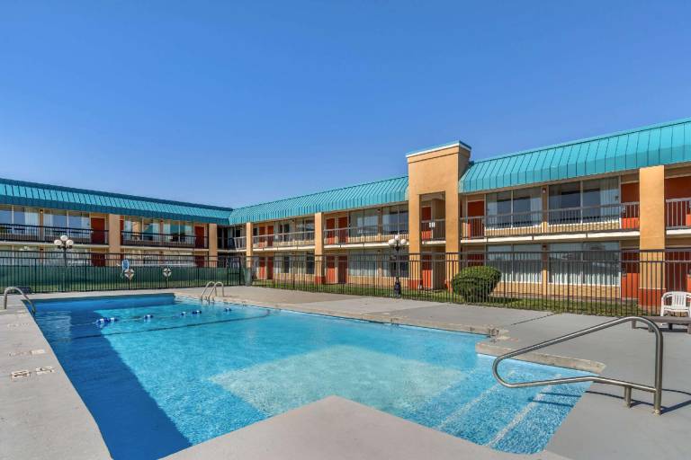 Quality Inn Tucumcari — photo 2