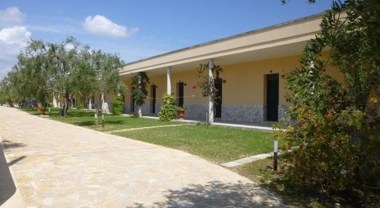 Farm with pool & garden | Pet-friendly — photo 4