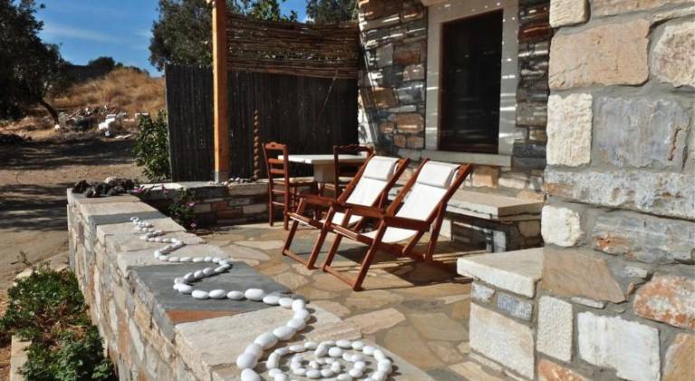Traditional stone-built cottages Azalas — photo 3