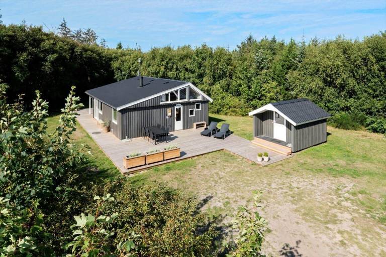 40037 Ulfborg Helmklit 338