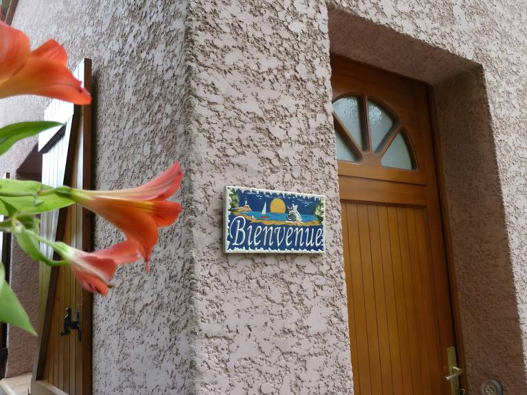 B&B with terrace & garden | Garden view | Pets allowed — photo 3