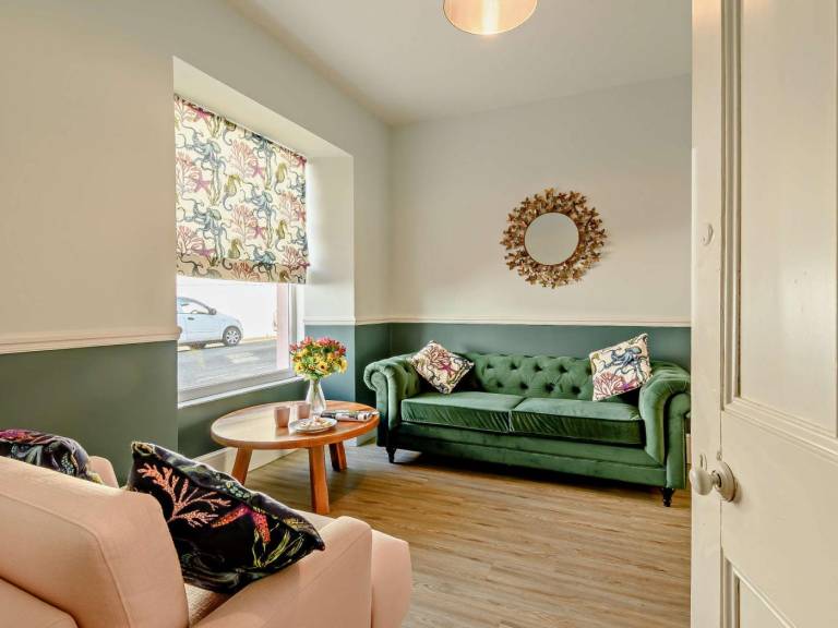 Pleasant cottage with patio & yard | Close to the beach | Pets are welcome — photo 5