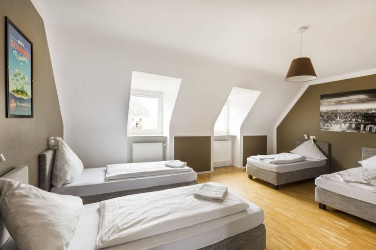Hostel Altstadt - St. Lorenz