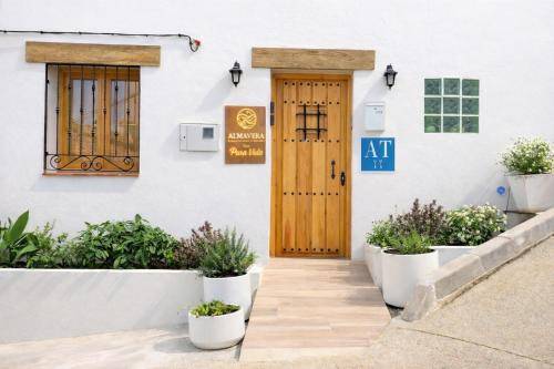 Holiday apartment with patio — photo 5