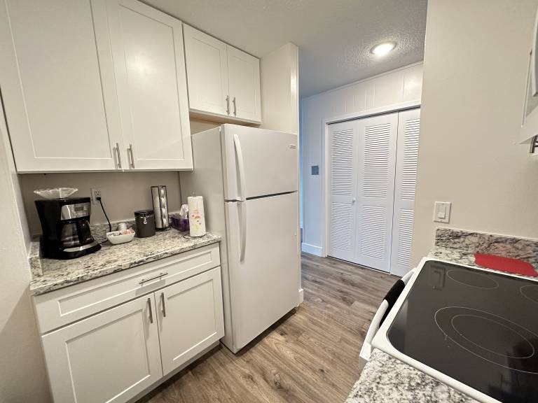 Apartment  Attalla