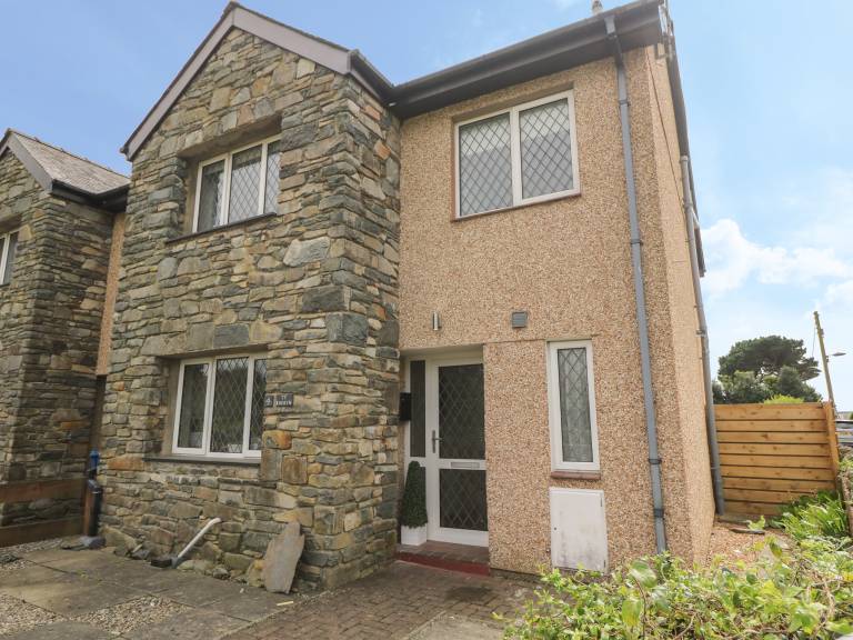 Cottage  Borth-y-Gest