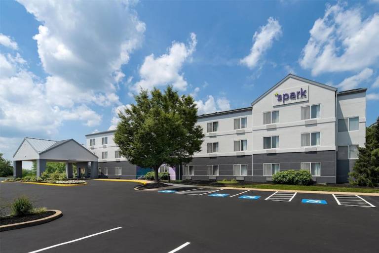 Fairfield by Marriott Inn & Suites Lancaster in Lancaster, PA