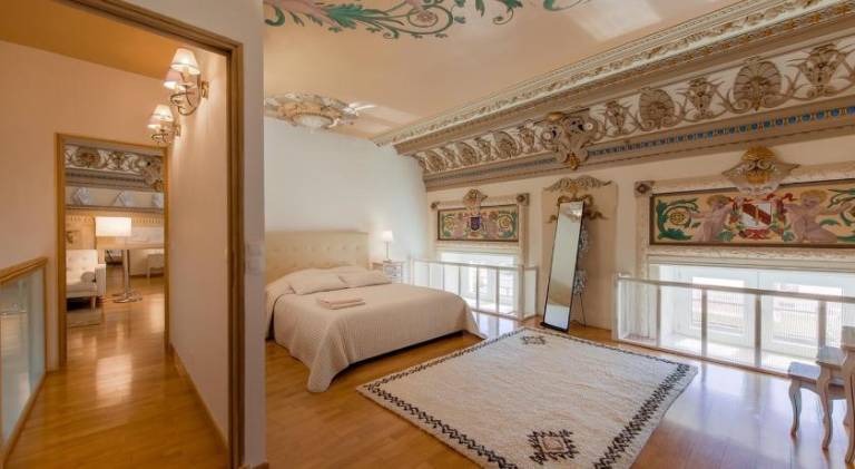 Apartment with 3 rooms for 8 persons in Menton