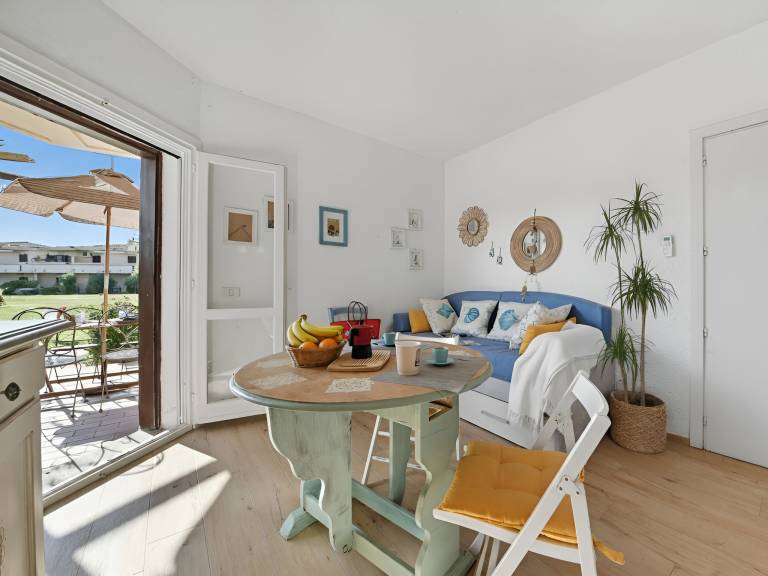 Fully equipped pleasant rental apartment with terrace, pool & garden | Beach nearby | Pet-friendly — photo 3