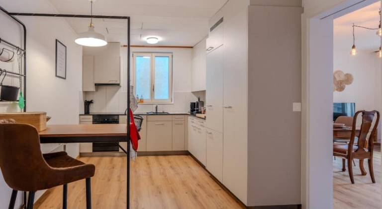 Spacious, stylish & central apartment, Great excursions in surrounding area — photo 5