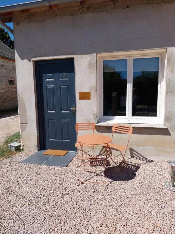 Gite with sauna, yard & patio | Dogs allowed — photo 5