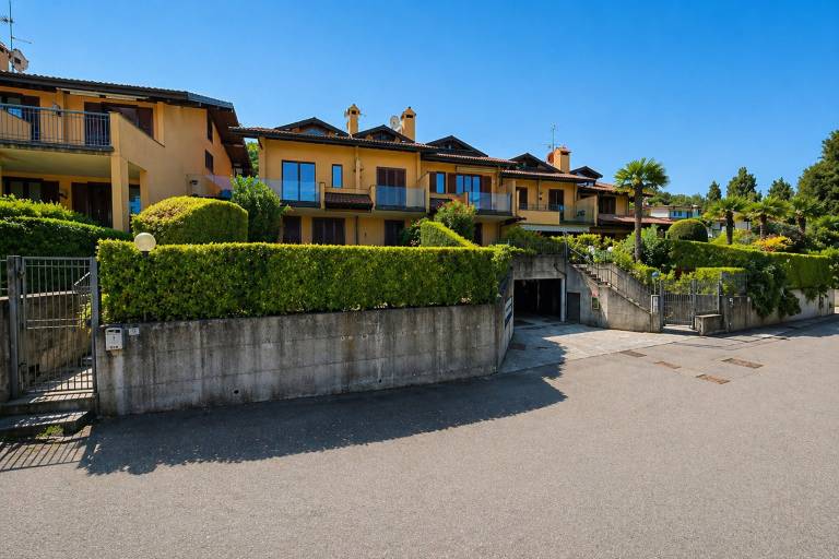 Ferienwohnung mit Hund inGermignaga, Lago Maggiore  f&uuml;r max. 2 Personen
